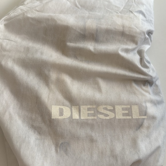 Diesel Cream Wild Angels Bag - Picture 13 of 13